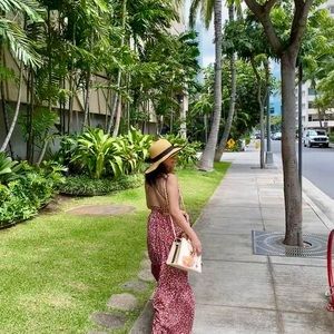 Meet your Posher, Sheila